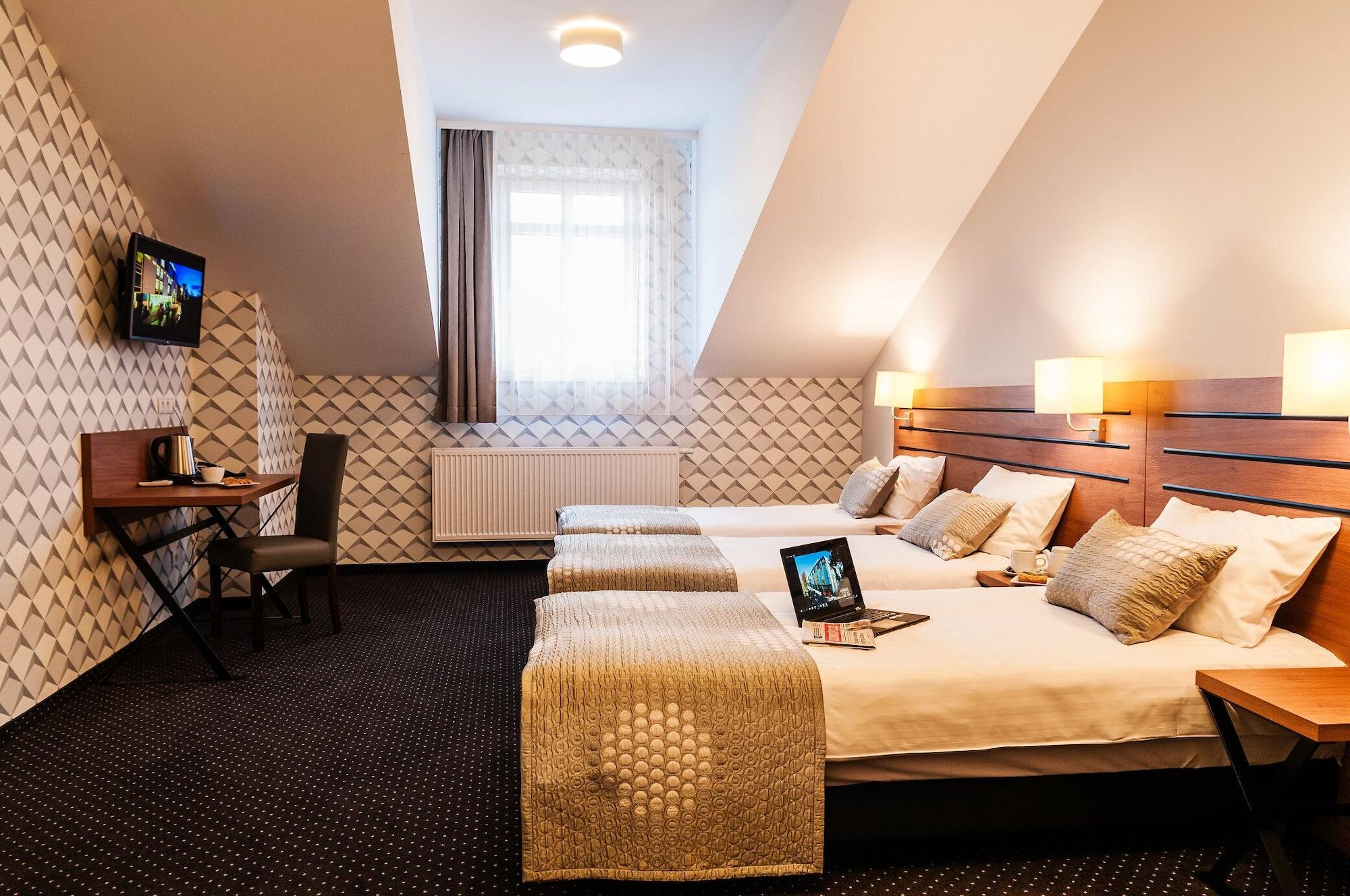Hotel Wilga Krakow Ngoại thất bức ảnh