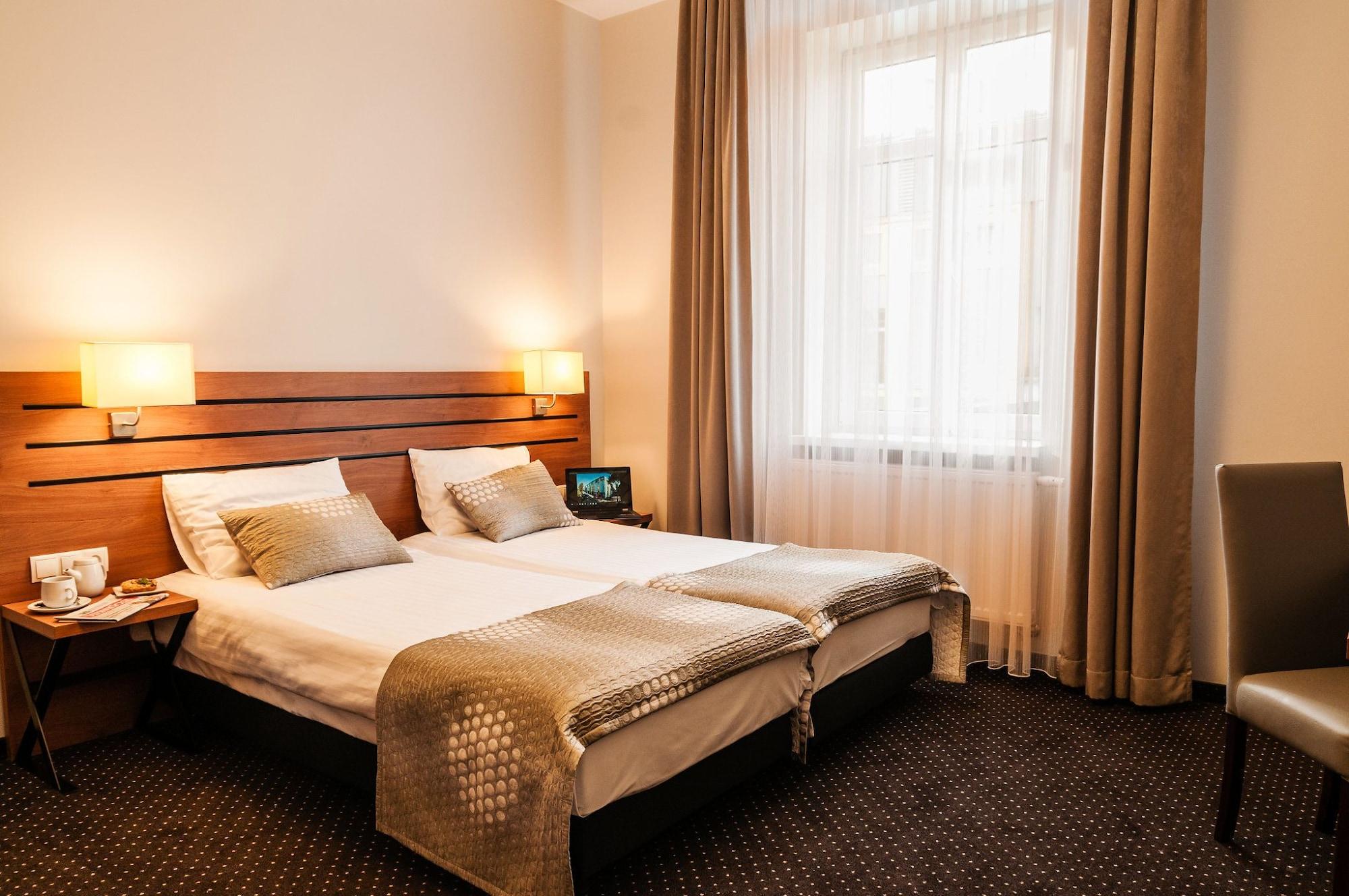 Hotel Wilga Krakow Ngoại thất bức ảnh